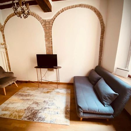 Del Posto Apartment ปาร์มา ภายนอก รูปภาพ